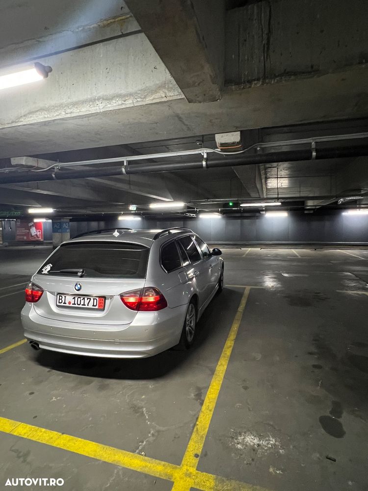 BMW Seria 3 318d DPF Touring - 3