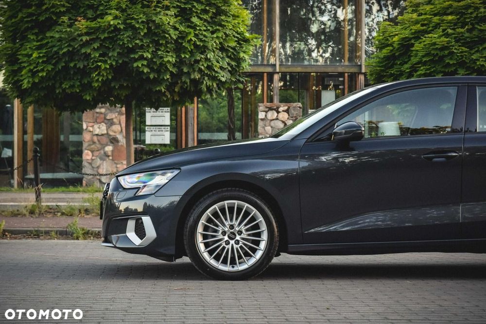 Audi A3 Limousine 35 TDI S tronic - 11