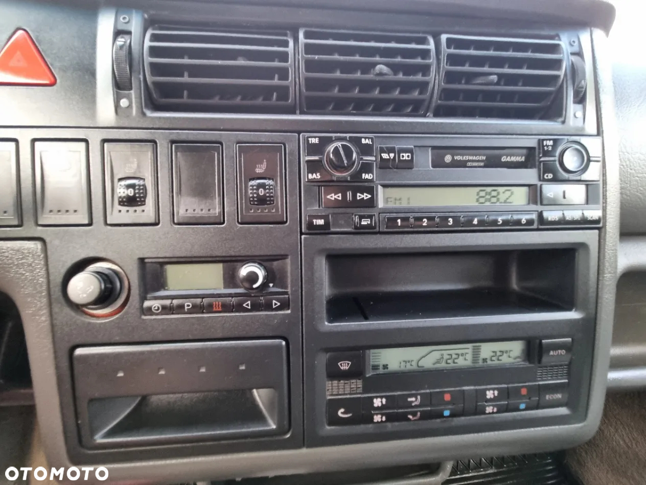 Volkswagen Multivan TDI syncro - 29