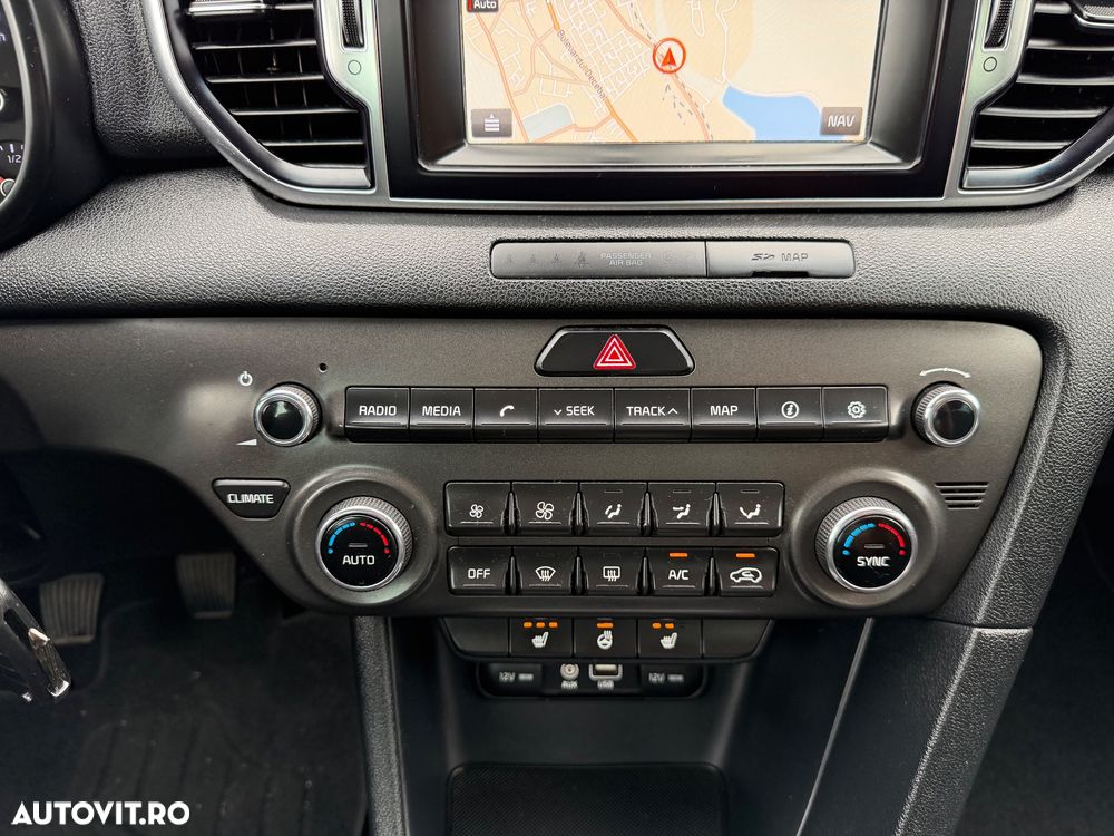 Kia Sportage 1.7 CRDI 2WD Vision - 18