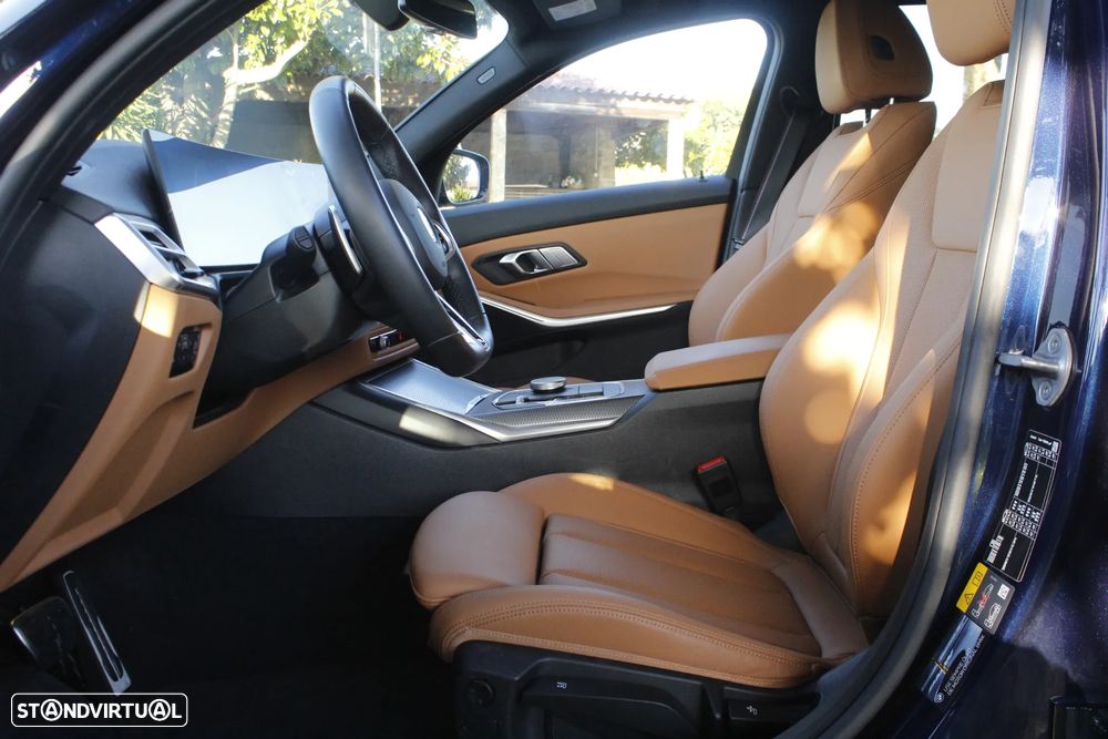 BMW 330 e Touring Pack Desportivo M Pro Auto - 11