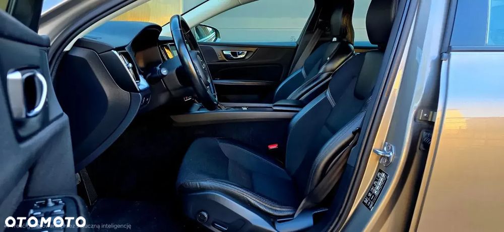 Volvo V60 D3 Geartronic Summum - 17