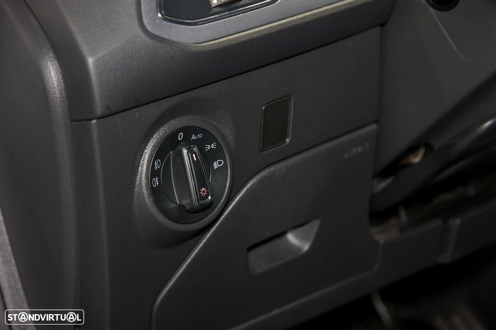 SEAT Leon ST 2.0 TDI FR DSG S/S - 36