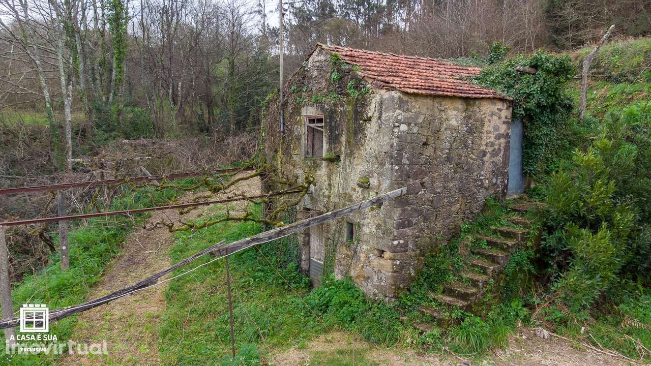 Casa em Pedra junto a Riacho em Travanca, Oliveira Azeméis - Exlusivo - Grande imagem: 2/21