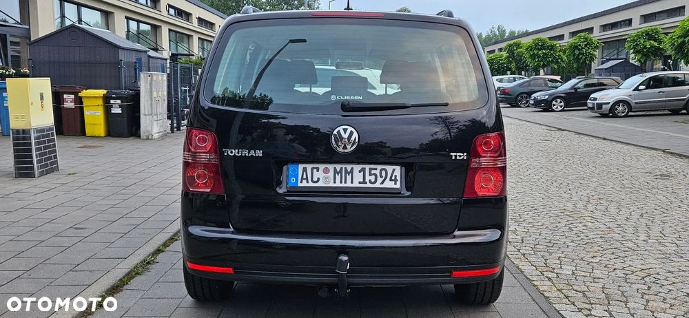 Volkswagen Touran 1.9 TDI DPF Conceptline - 28