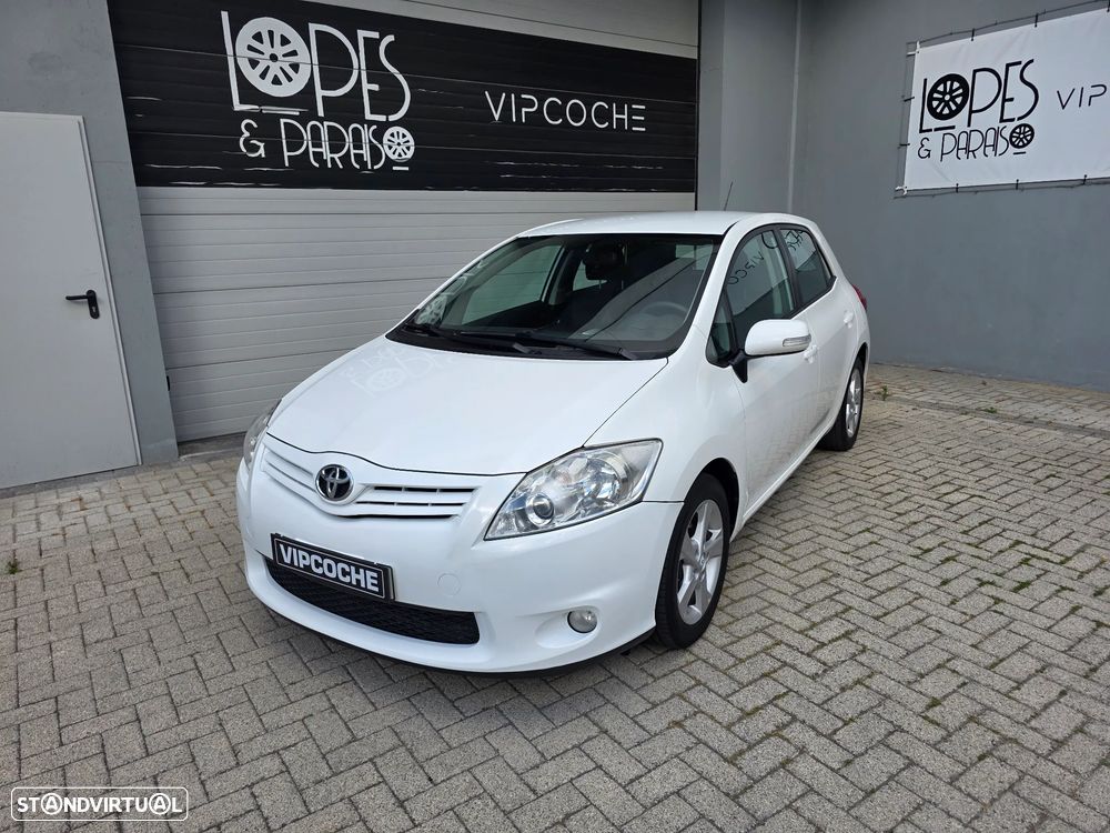 Toyota Auris 1.33 VVT-i Exclusive - 2