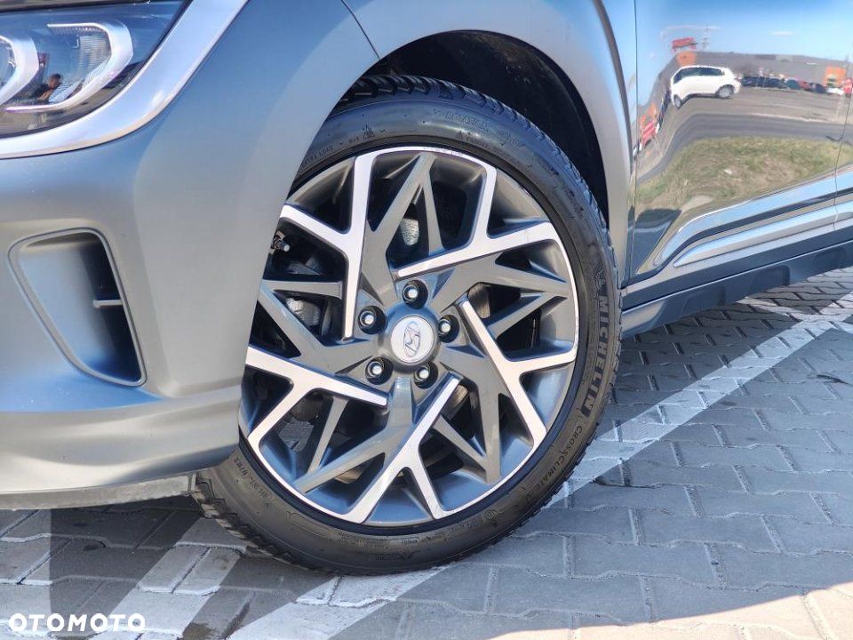 Hyundai Kona - 10