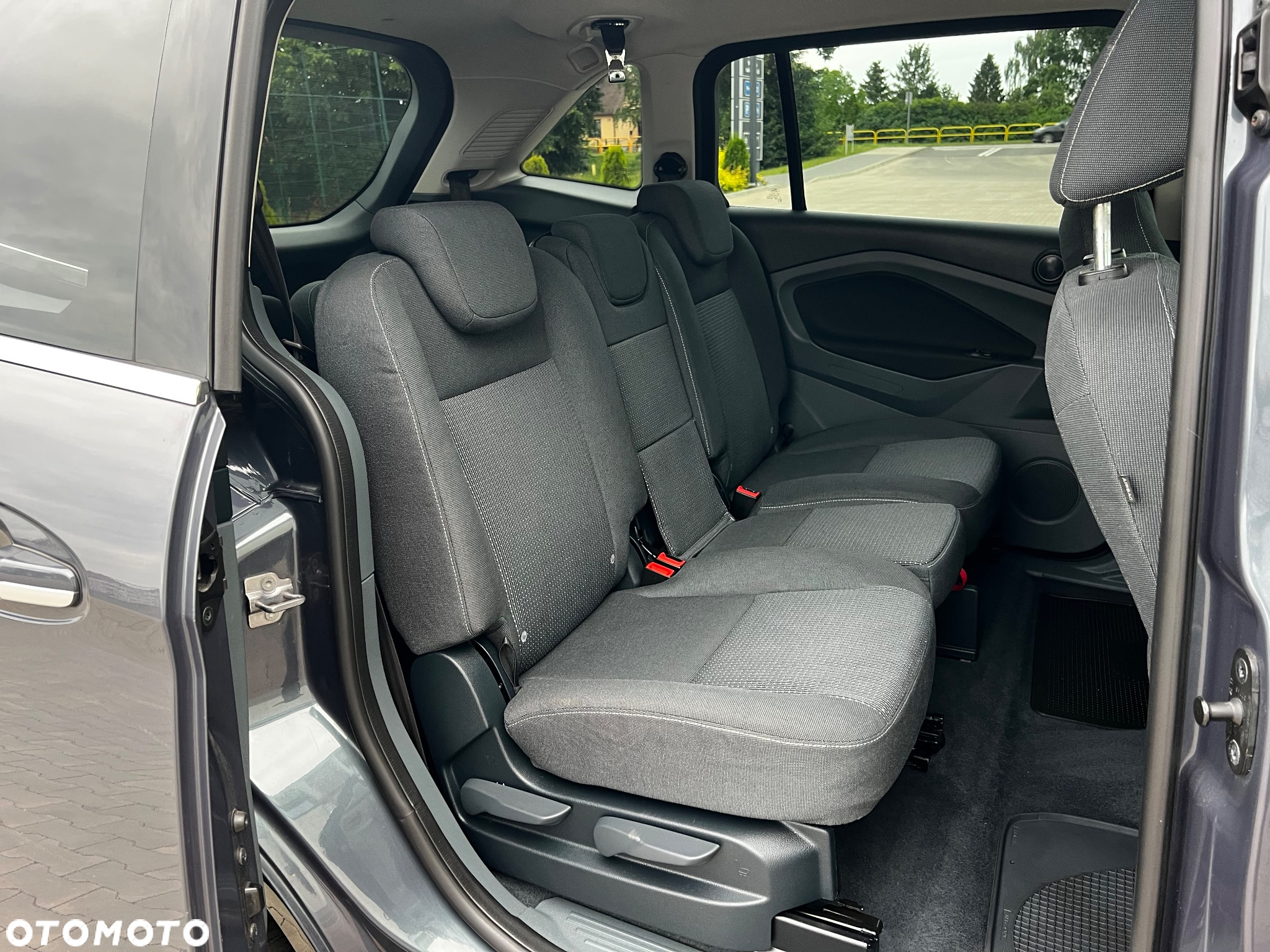 Ford C-MAX 1.6 TDCi Start-Stop-System Business Edition - 10