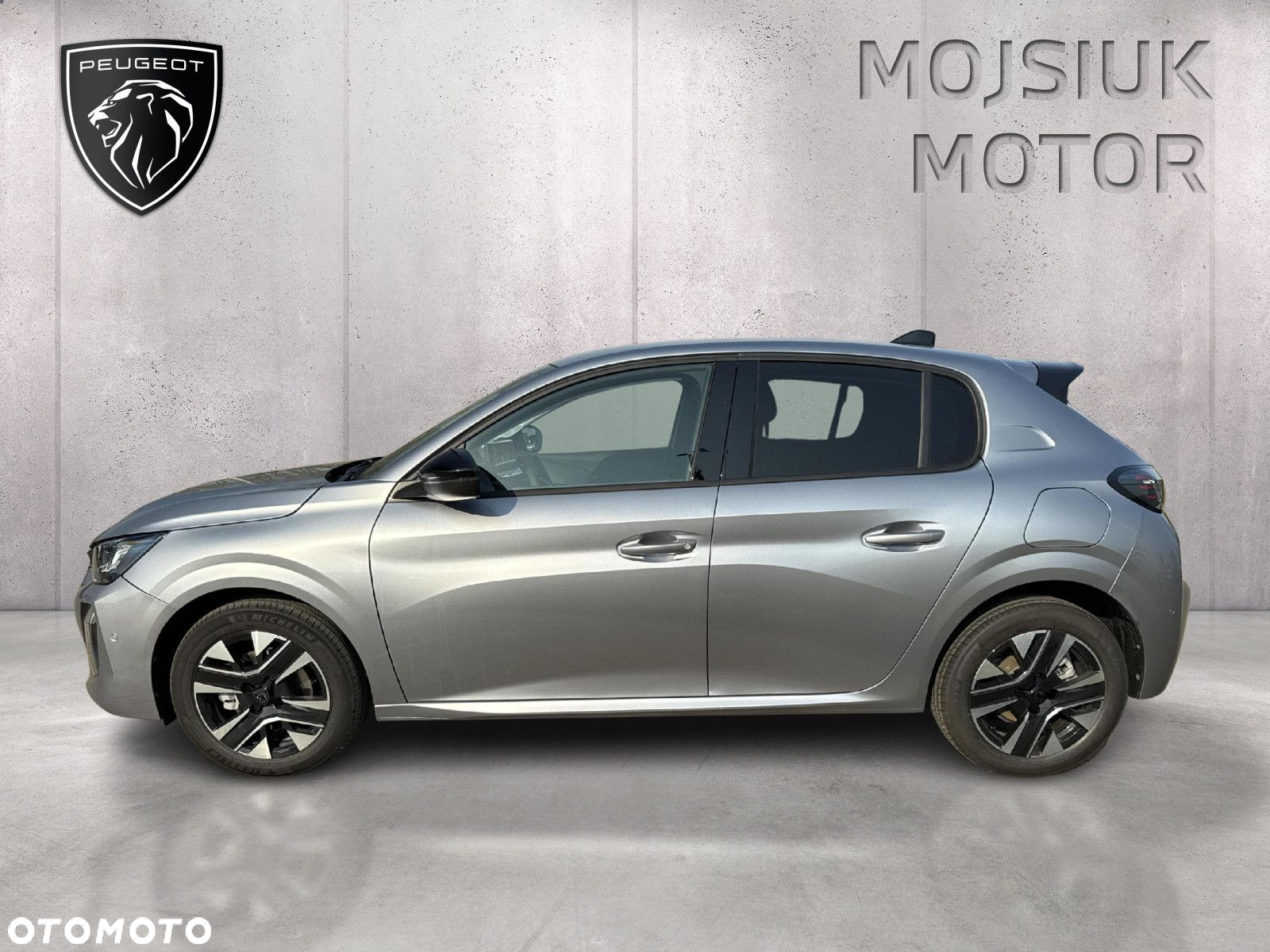 Peugeot 208 - 4