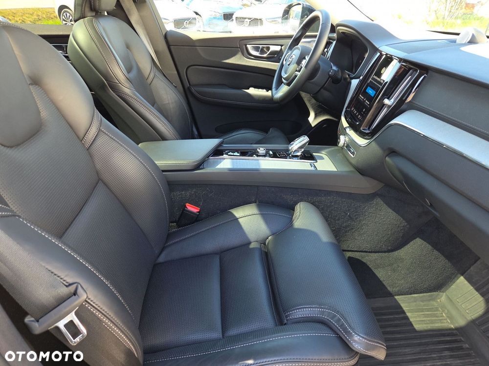 Volvo XC 60 - 11