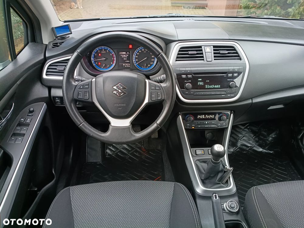 Suzuki SX4 S-Cross 1.6 Premium 4WD - 9
