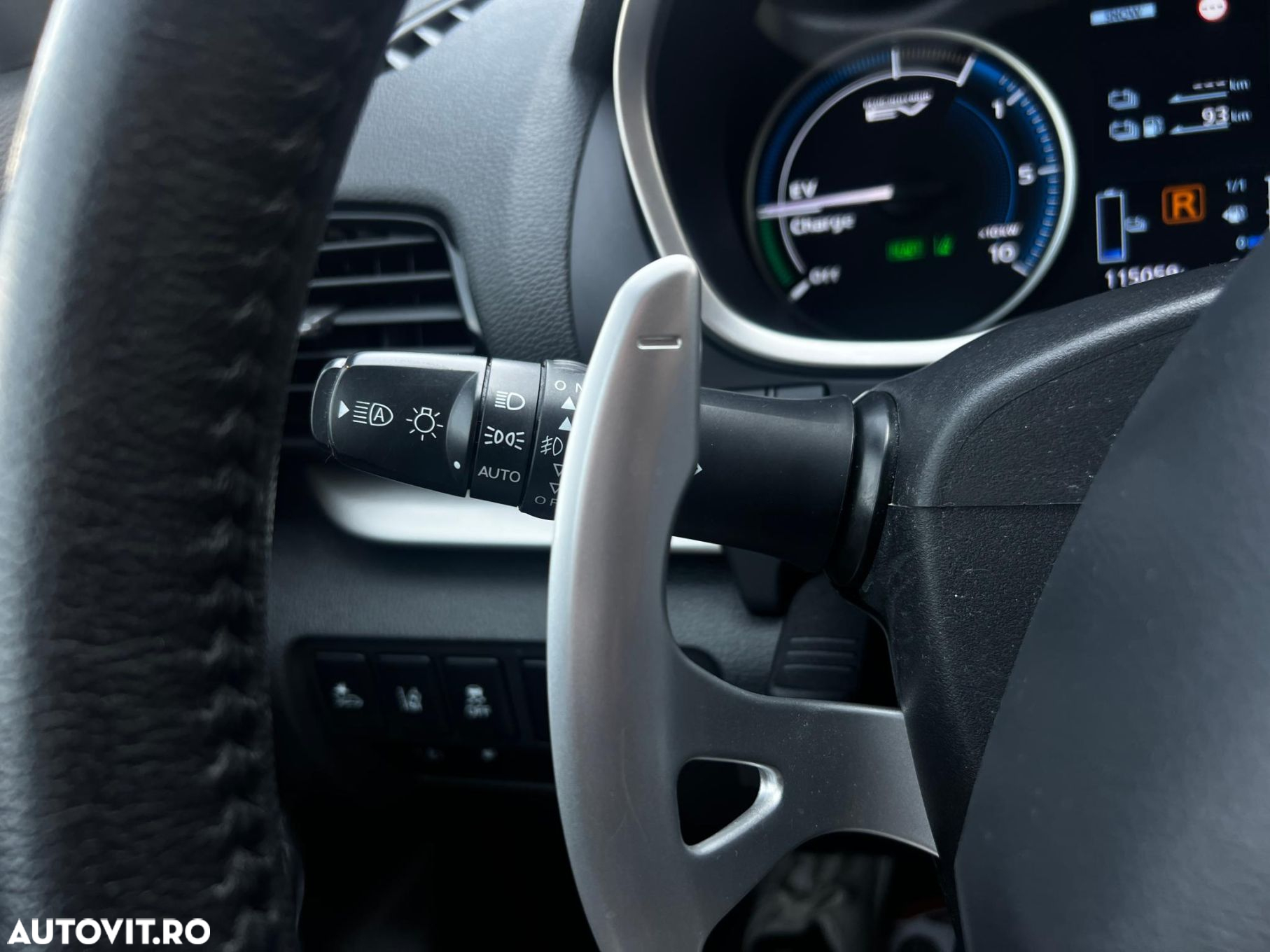 Mitsubishi Eclipse-Cross - 23