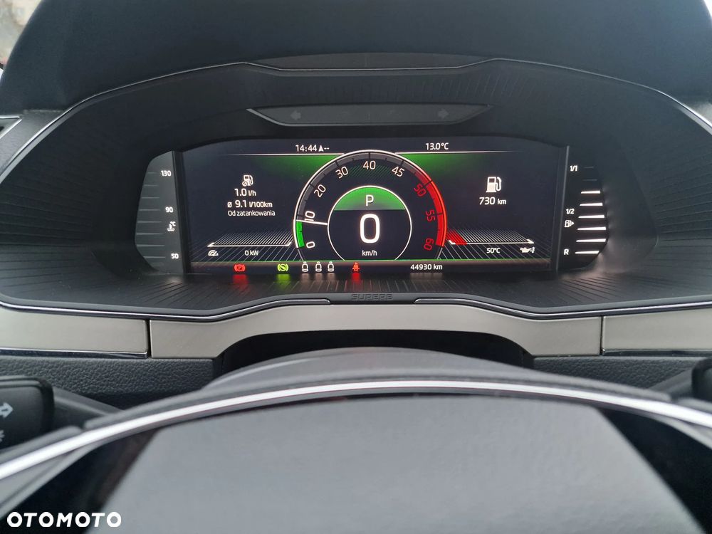 Skoda Superb 2.0 TDI SCR Ambition DSG - 5