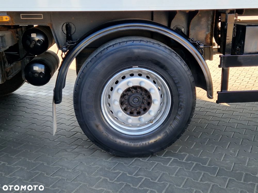 Schmitz Cargobull SKO 18 | CHŁODNIA 27 MPAL | CARRIER VECTOR 1800 | WINDA BAR 2 TONY - 21