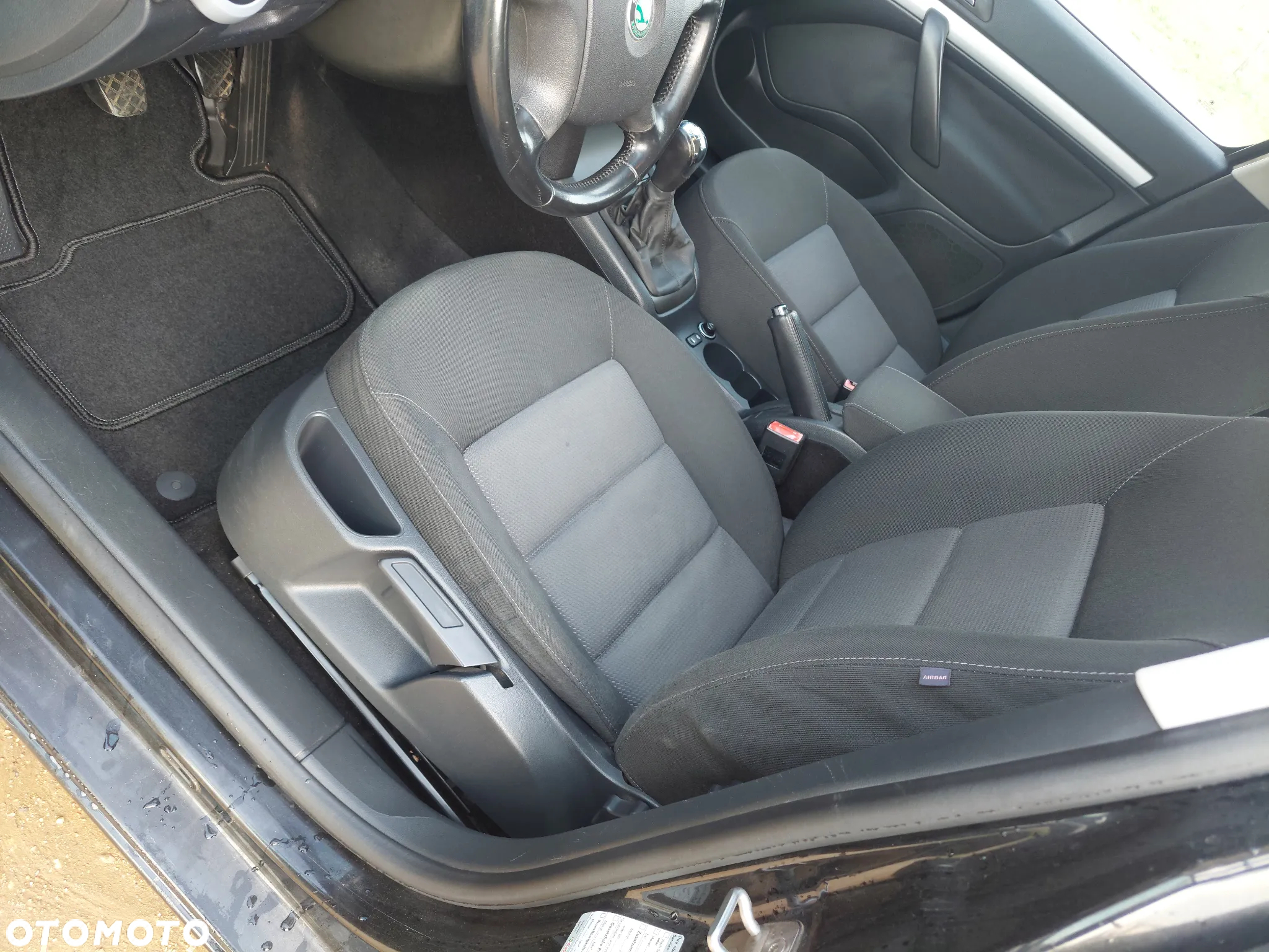 Skoda Octavia Combi 1.6 Elegance - 10