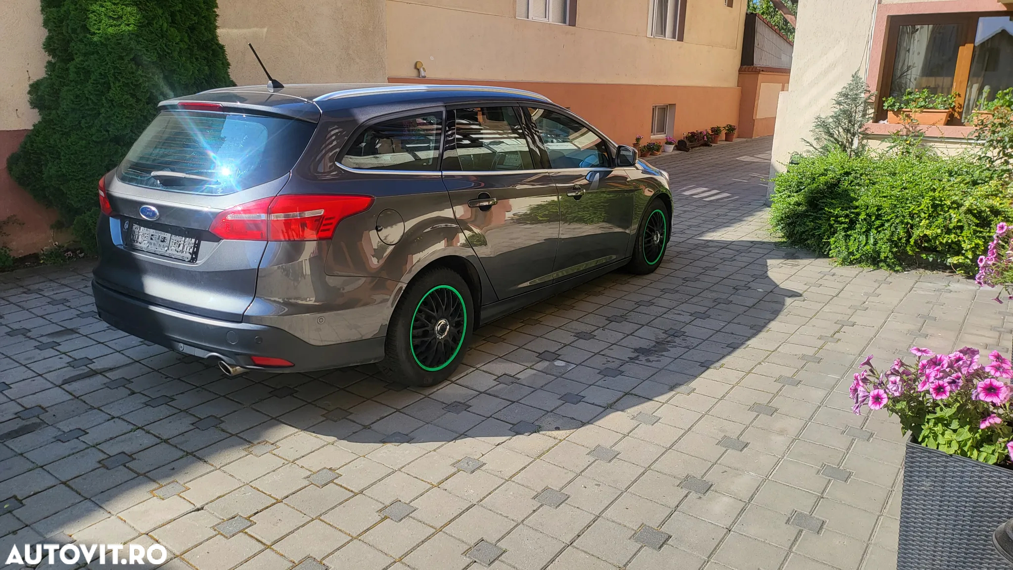 Ford Focus 2.0 TDCi DPF Aut. Titanium - 36