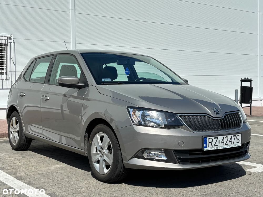 Skoda Fabia 1.0 TSI Style - 1