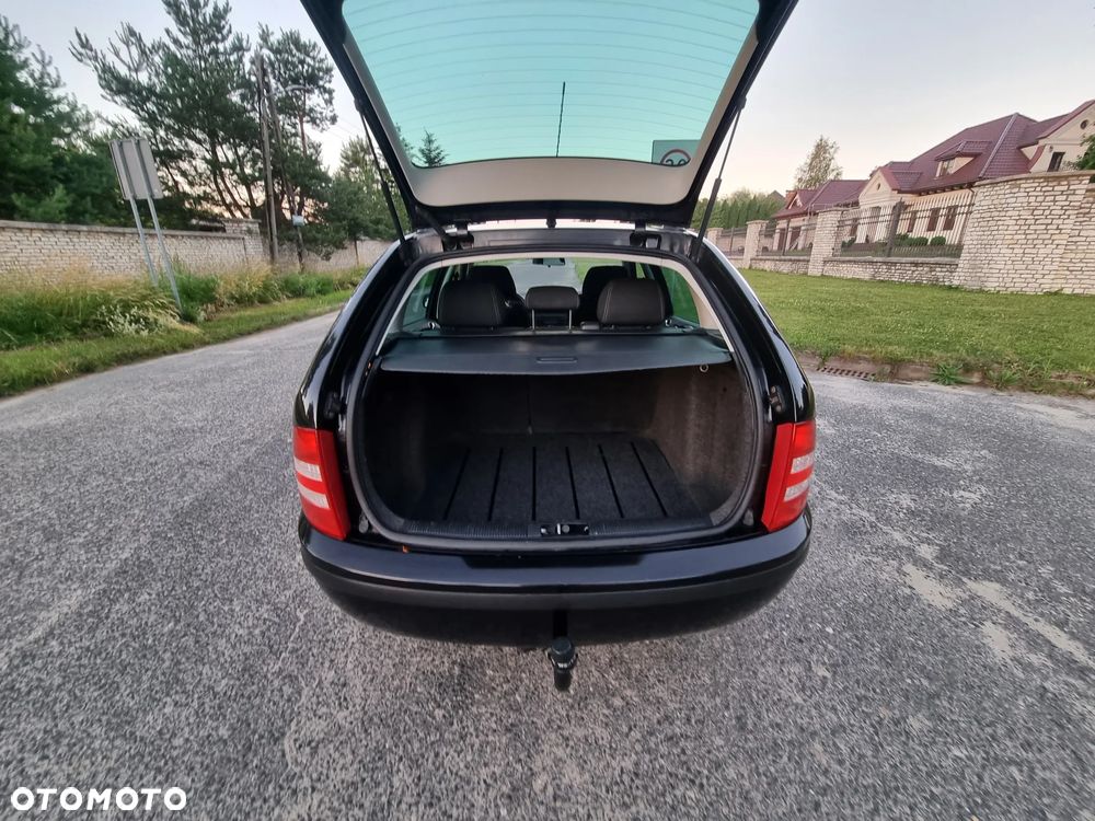 Skoda Fabia 1.4 16V Elegance - 16