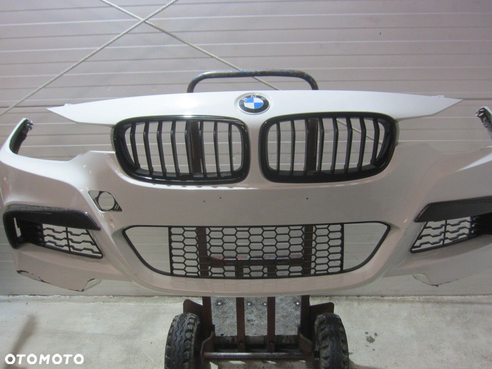 BMW 3 F30 ZDERZAK PRZEDNI PRZÓD M-PAKIET BIAŁY A300 ALPINWEISS 51118067951 - 2
