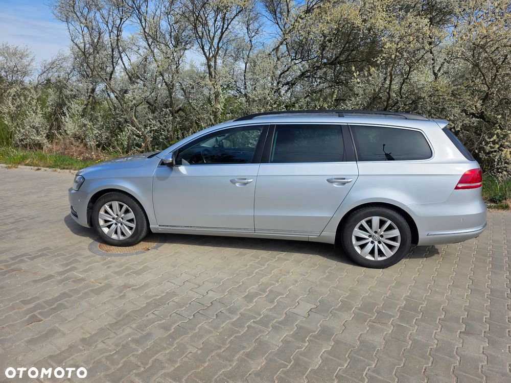 Volkswagen Passat 2.0 TDI 4Mot Highline - 10
