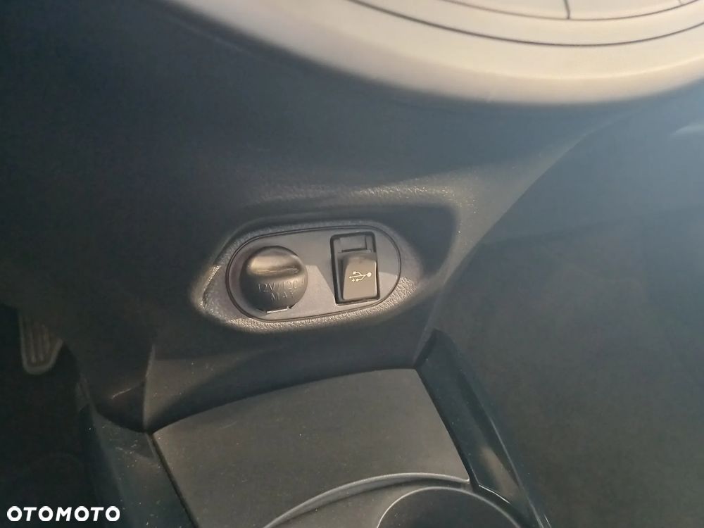 Toyota Yaris 1.5 Selection - 25