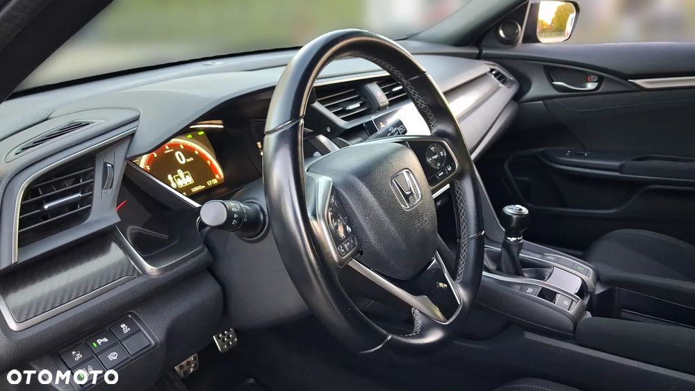 Honda Civic 1.5 T Sport (Navi) - 24