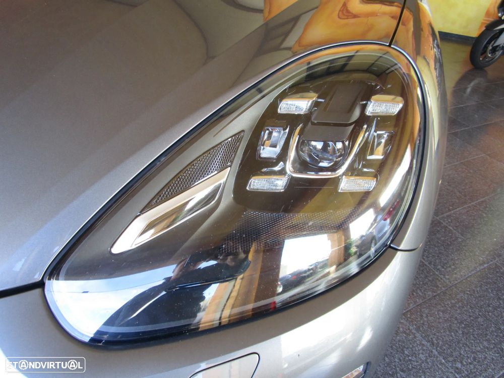 Porsche Cayenne S Tiptronic S - 2