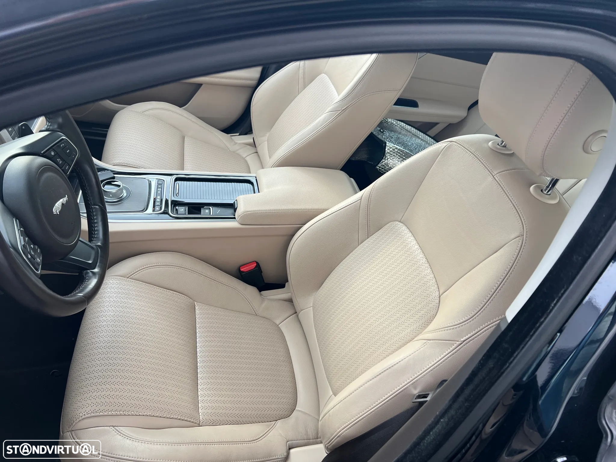 Jaguar XF E-Performance Aut. Prestige - 14