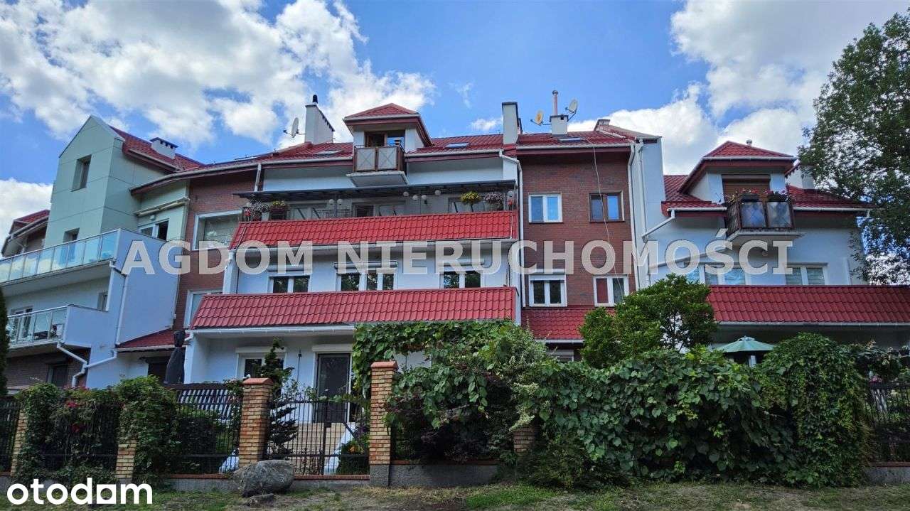 Apartament z garażem dwustanowiskowym.