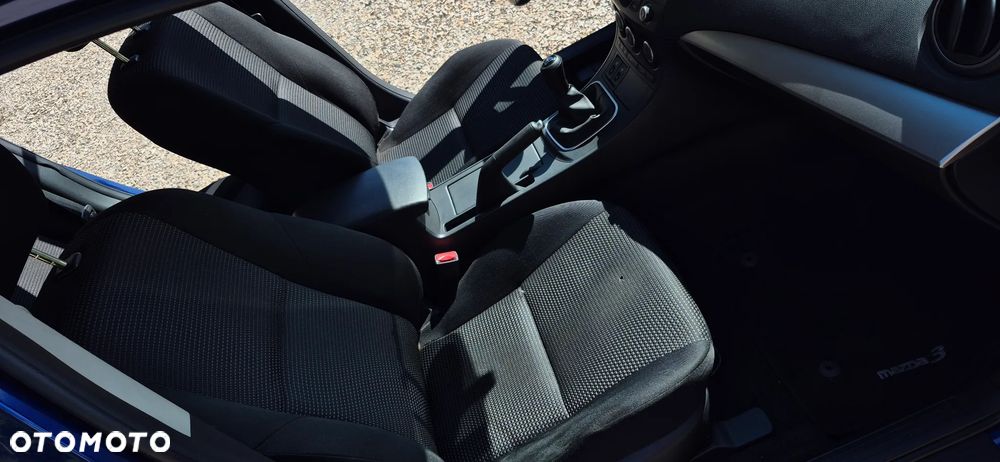 Mazda 3 - 17