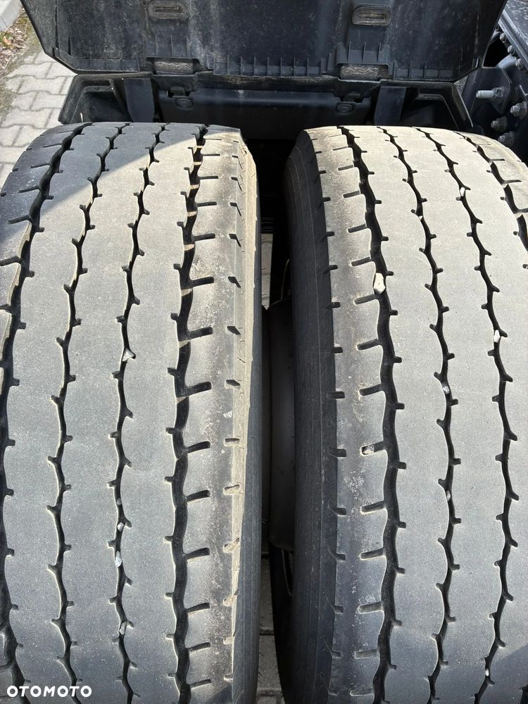 Renault T480 EVO High Sleeper Cab - 24