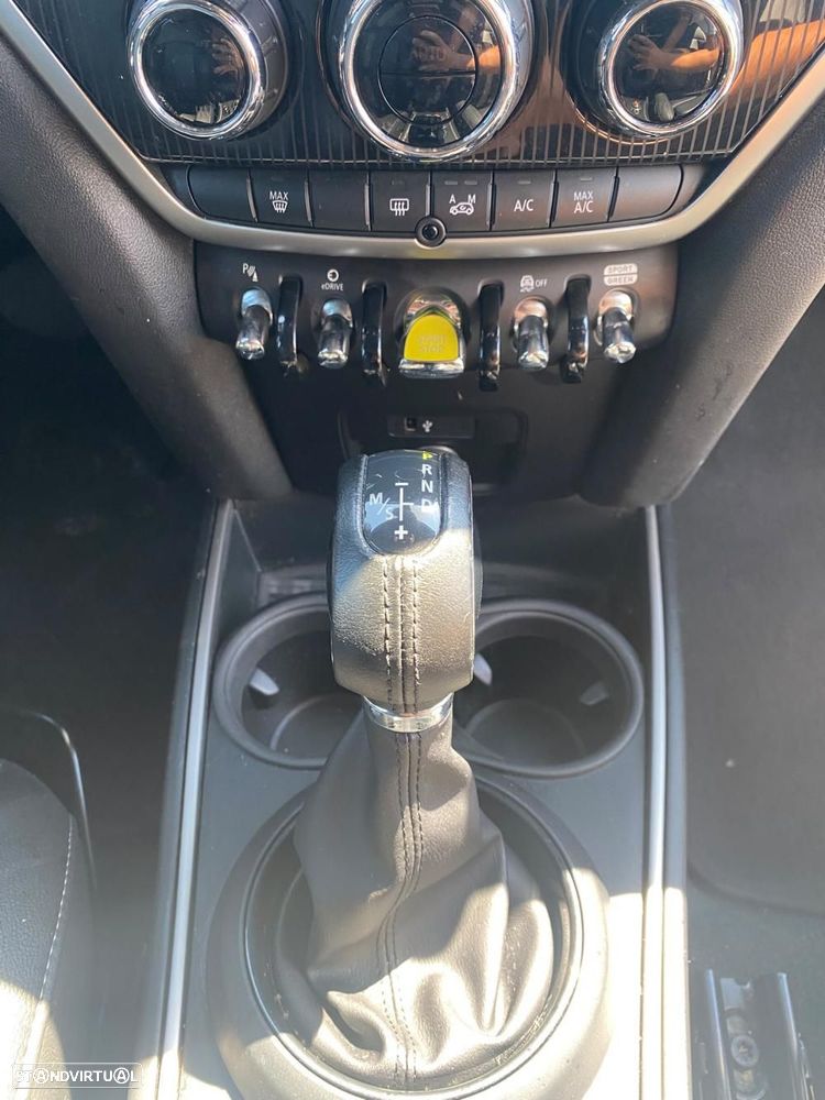 MINI Countryman Cooper SE ALL4 Auto - 8