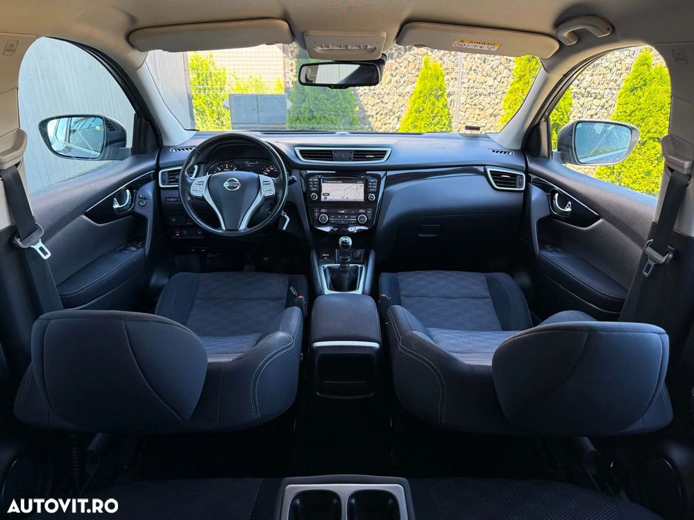 Nissan Qashqai 1.5 DCI N-Connecta - 25