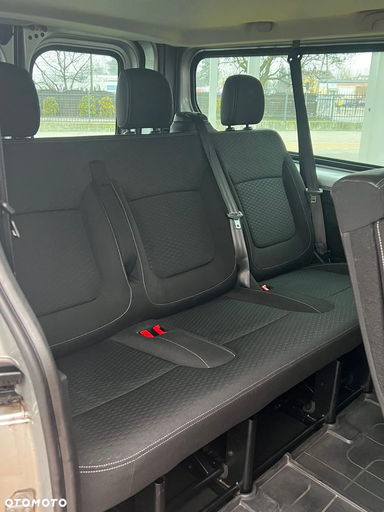 Opel Vivaro L2H1 2,9t Edition - 11