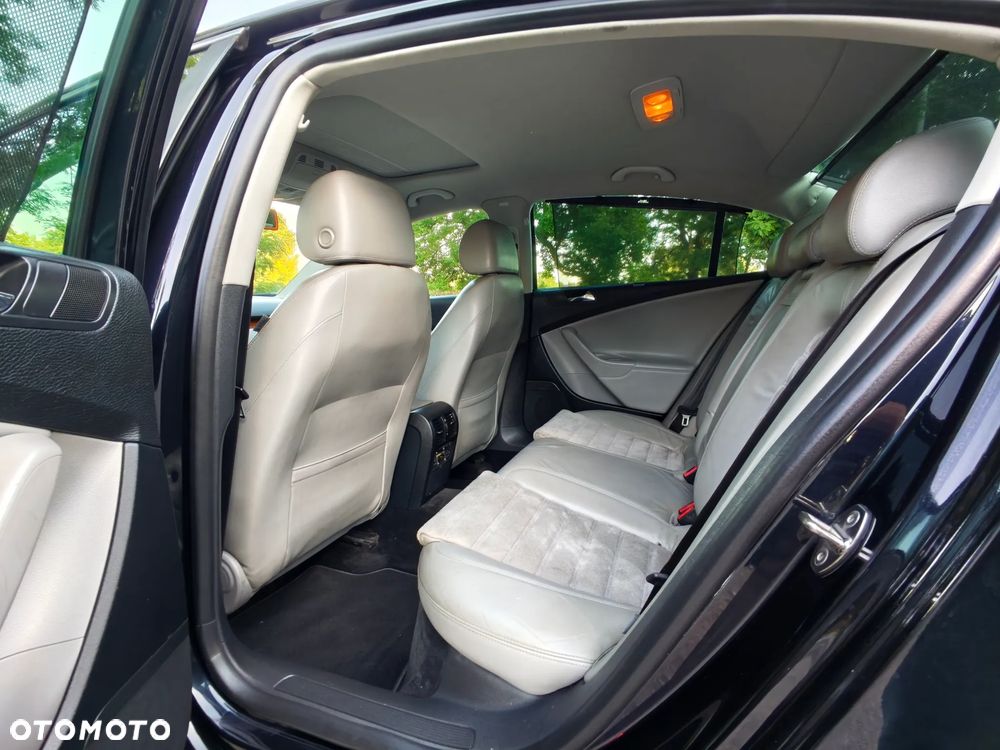 Volkswagen Passat 2.0 TSI Highline - 6