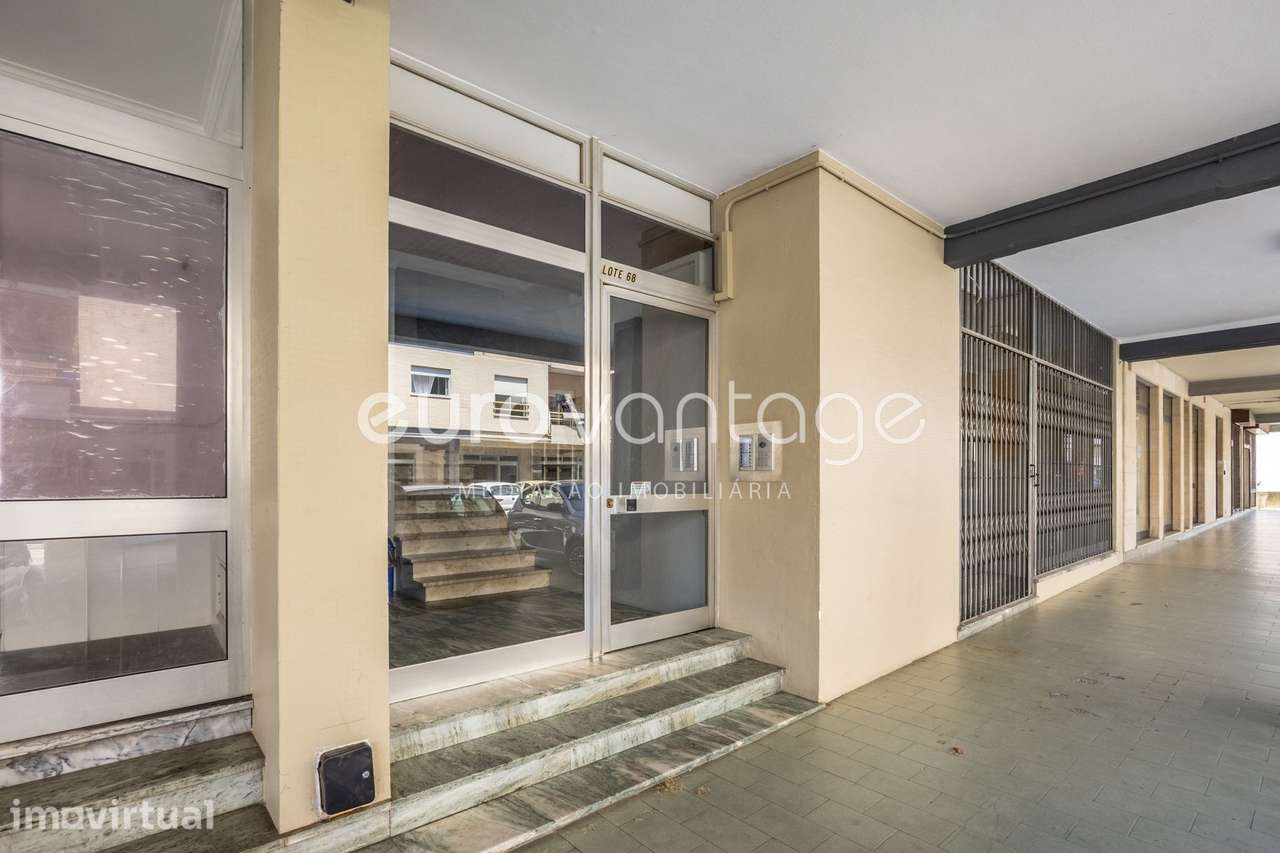 Apartamento T3 no Centro de Leiria –  Localização Privilegiada - Grande imagem: 4/37