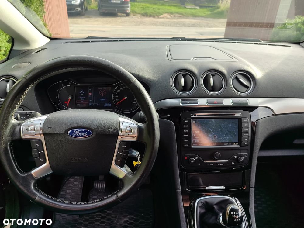 Ford S-Max - 27