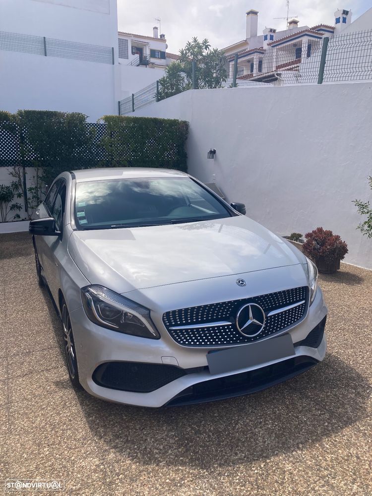 Mercedes-Benz A 180 d AMG Line - 1