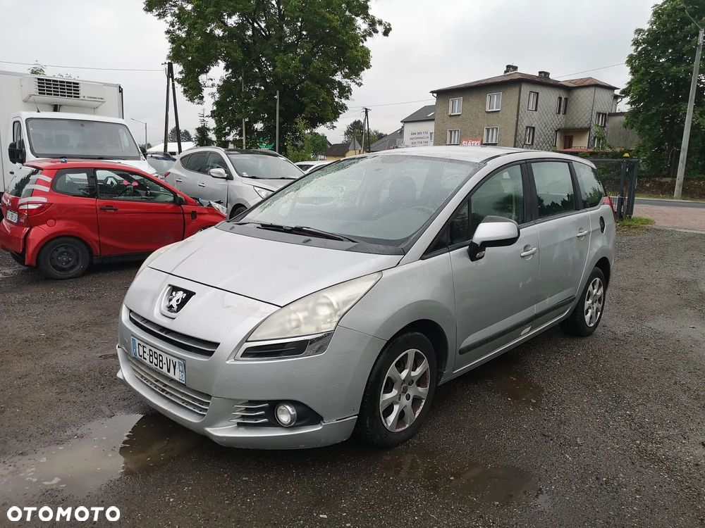 Peugeot 5008 1.6 HDi Premium - 1