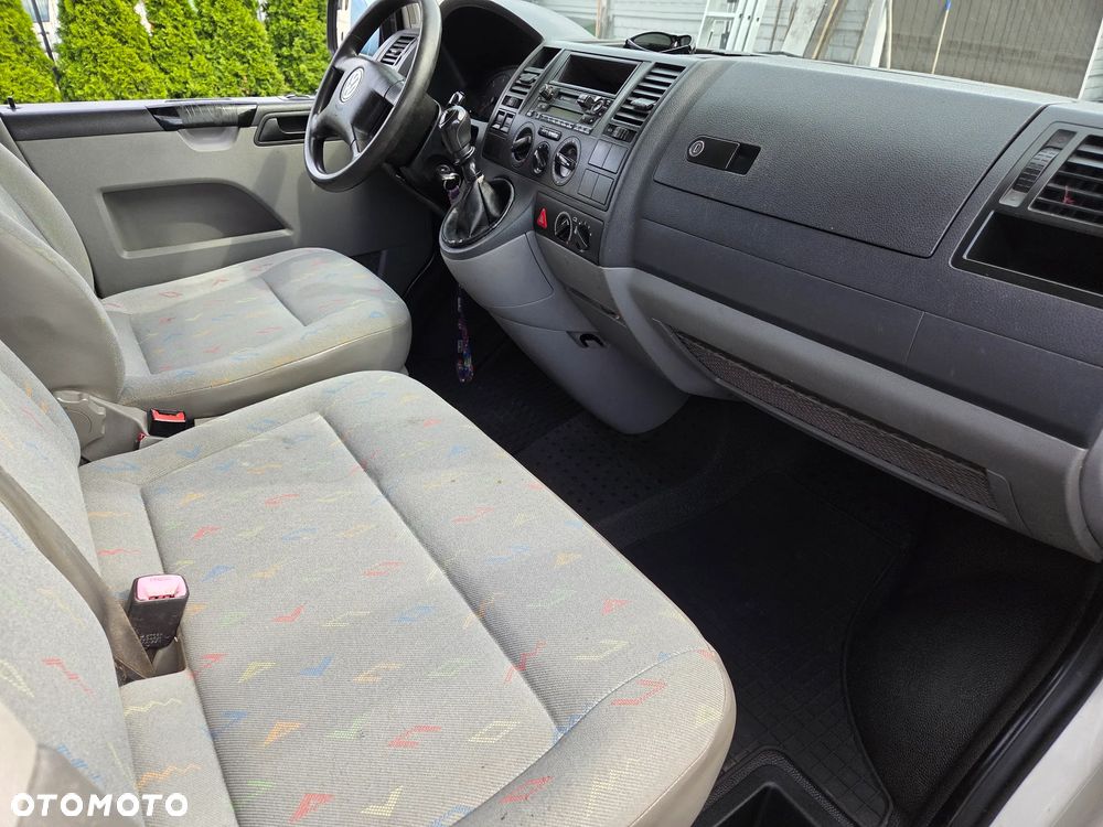 Volkswagen Transporter - 12