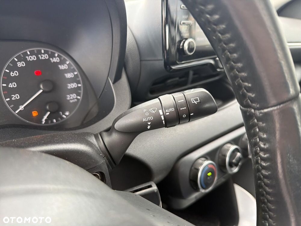 Toyota Yaris - 19