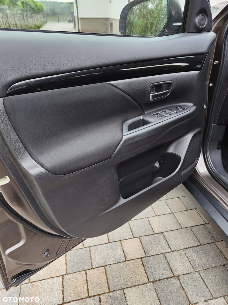 Mitsubishi Outlander 2.0 City Style 2WD - 9