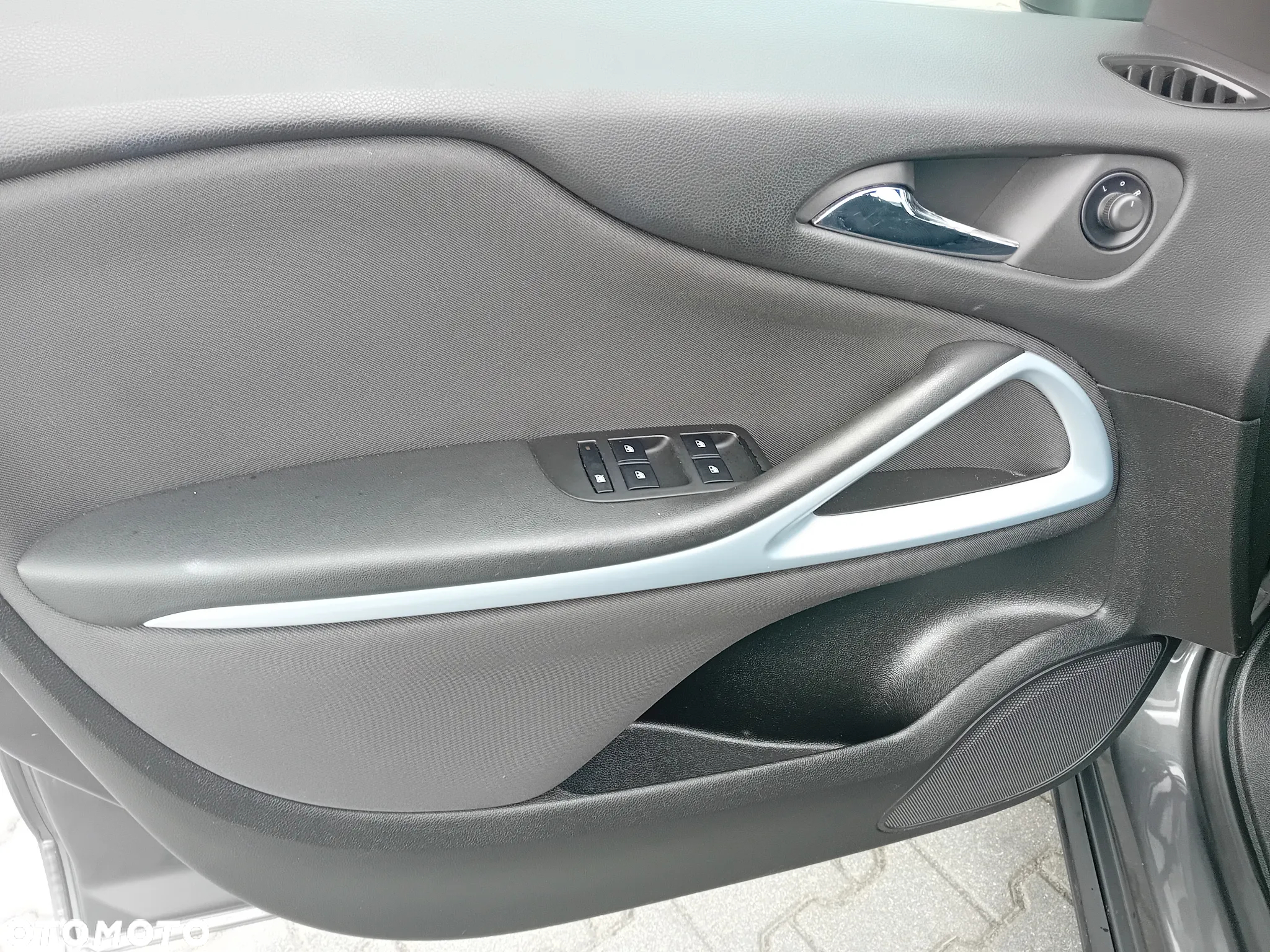 Opel Zafira - 12
