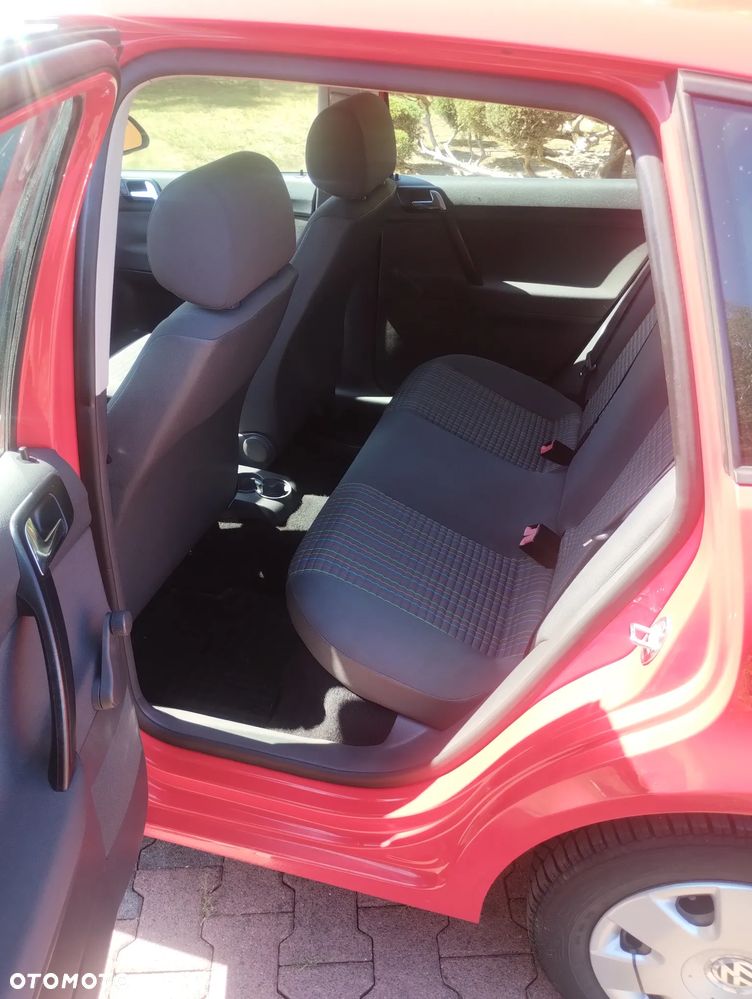 Volkswagen Polo - 5