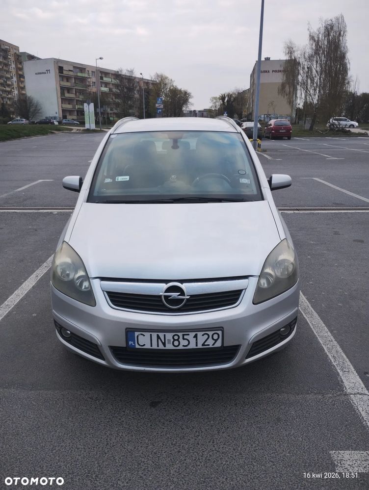 Opel Zafira 1.8 - 16