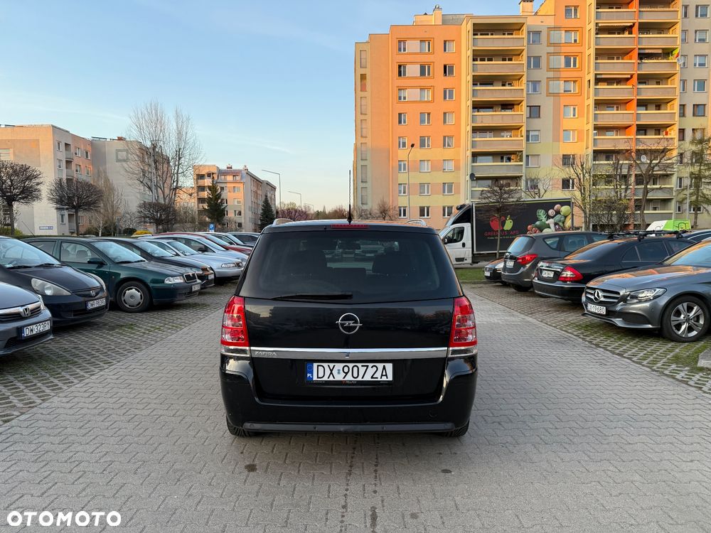 Opel Zafira 1.8 Edition Plus - 11
