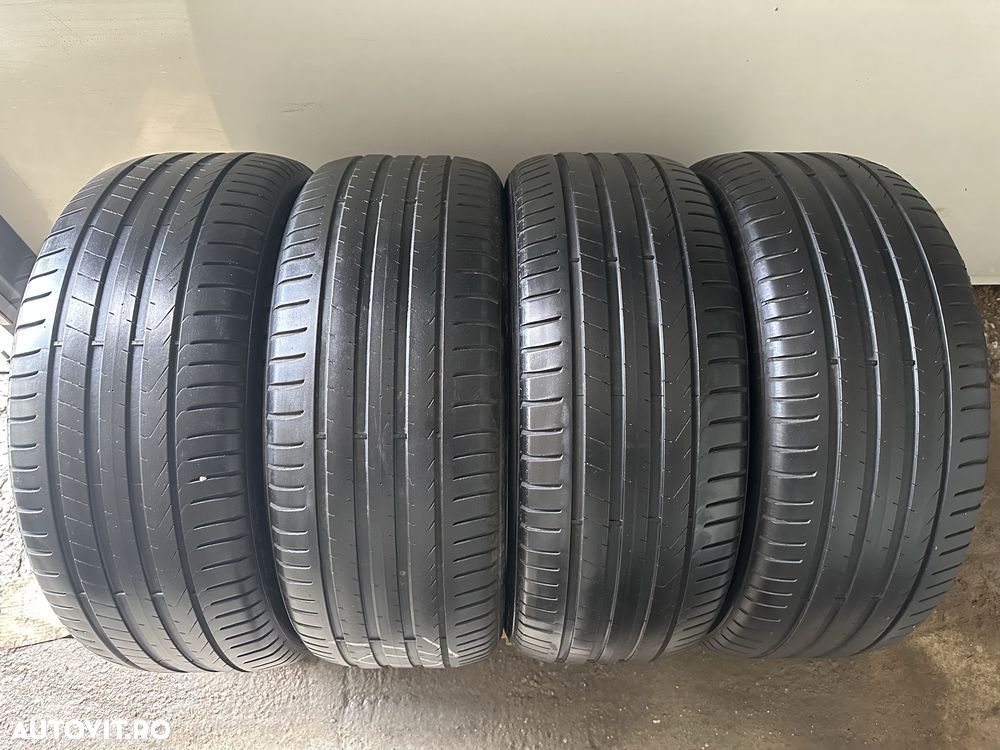 255/45 R19 Pirelli Scorpion Seal Inside - 1