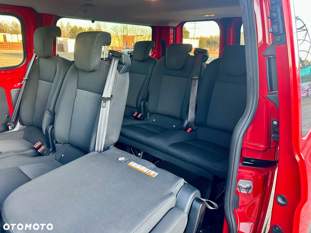 Ford Transit Custom - 13