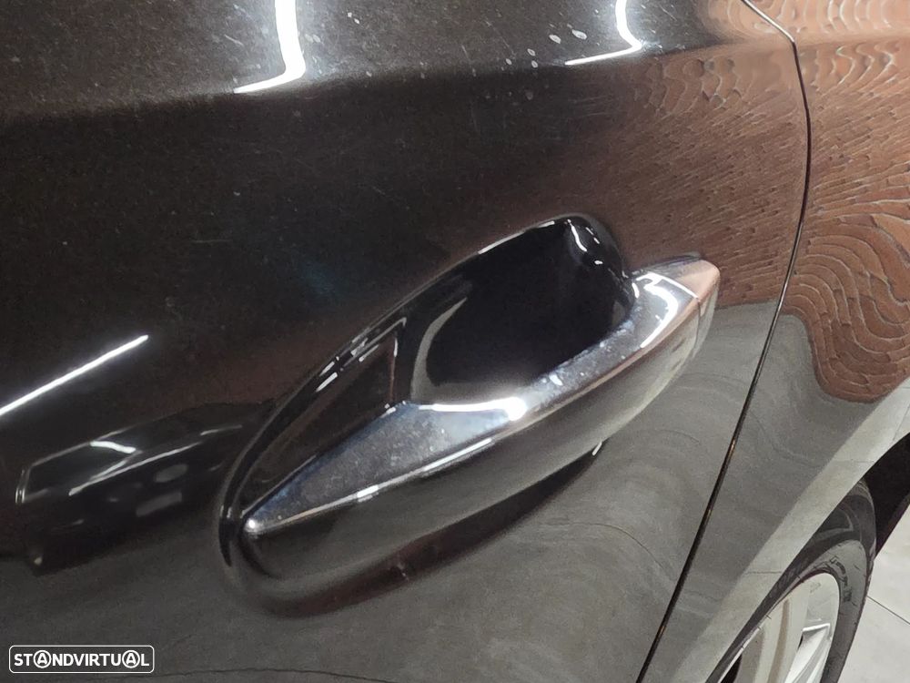 Peugeot 508 SW 1.6 e-HDi Allure 2-Tronic 105g - 32