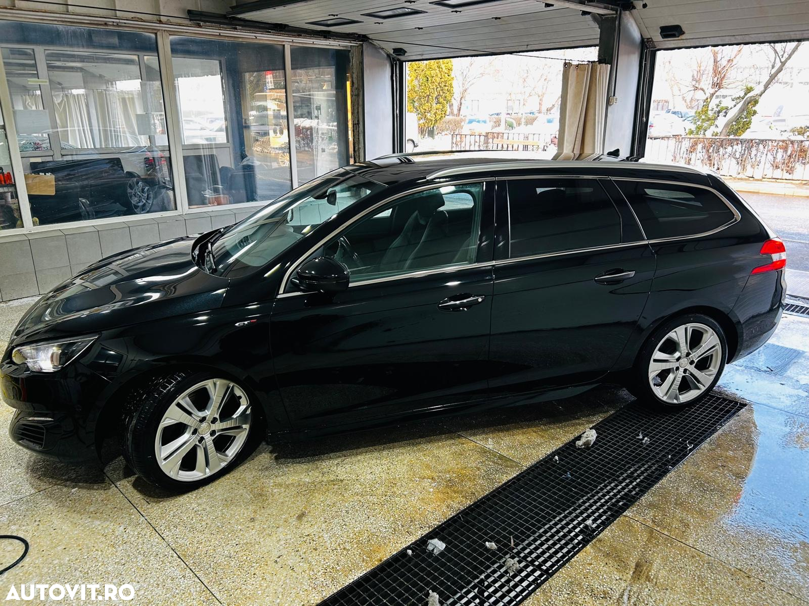 Peugeot 308 SW BlueHDi 180 EAT6 GT - 13